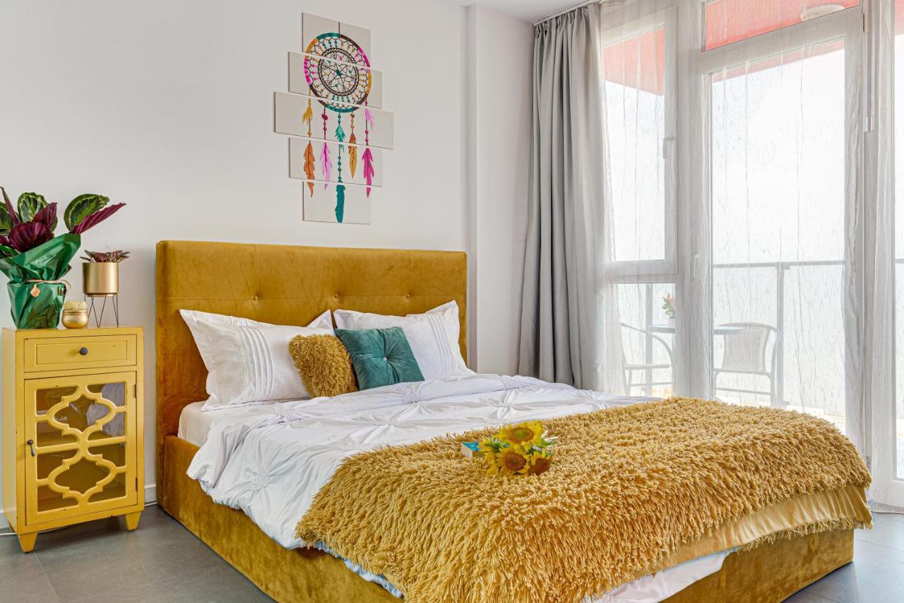 Dodi Studio Compact Arad Esterno foto