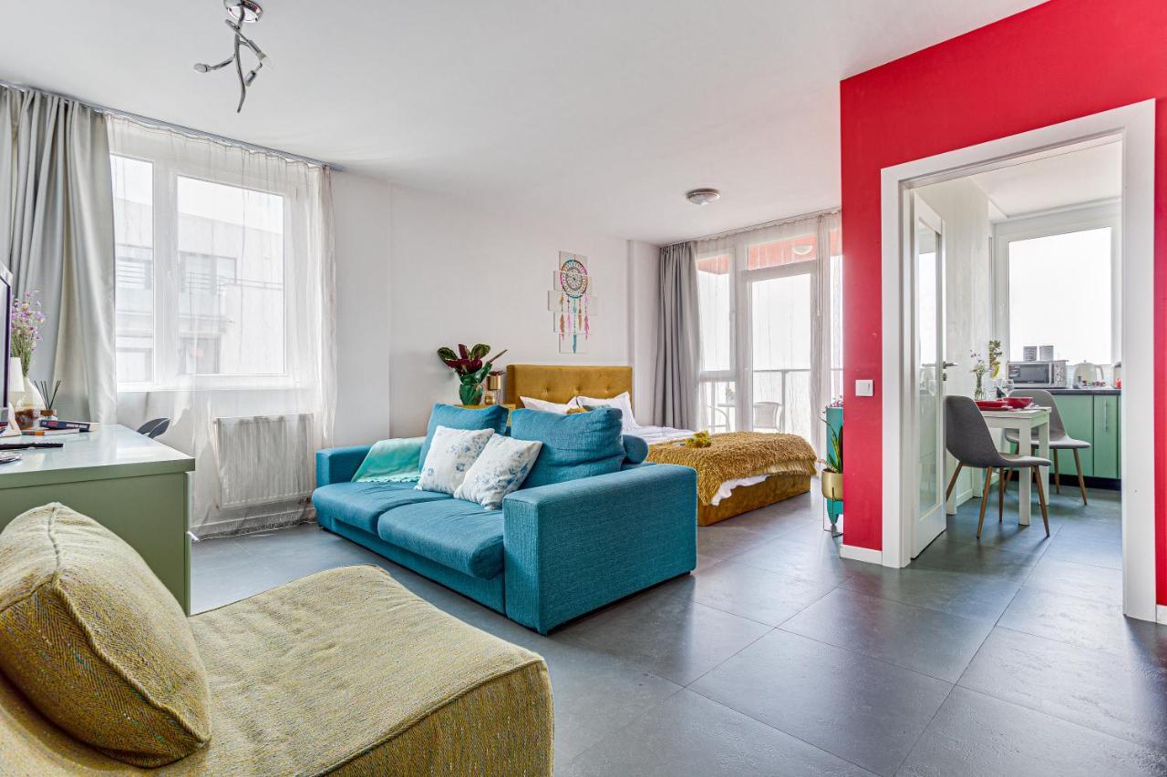 Dodi Studio Compact Arad Esterno foto